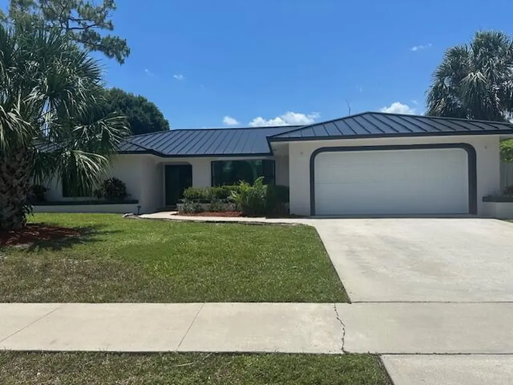 14040 Paddock Drive Wellington FL 33414