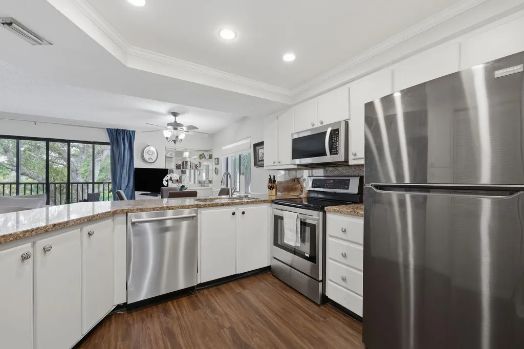 1605 S Us Highway 1 Jupiter FL 33477