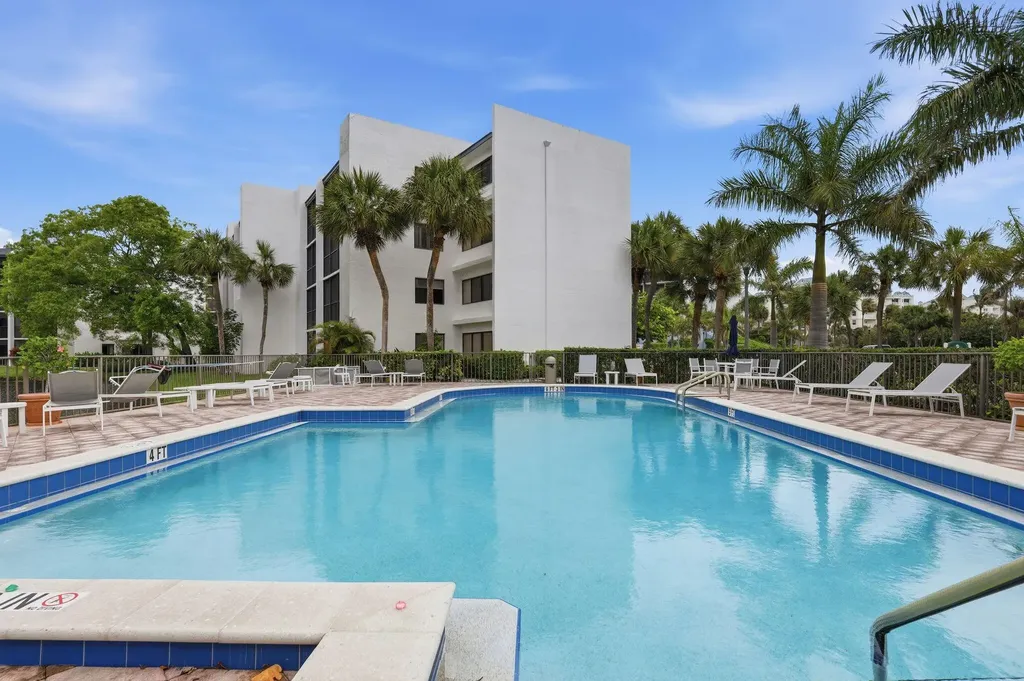 1605 S Us Highway 1 Jupiter FL 33477