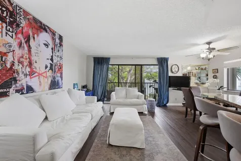 1605 S Us Highway 1 Jupiter FL 33477