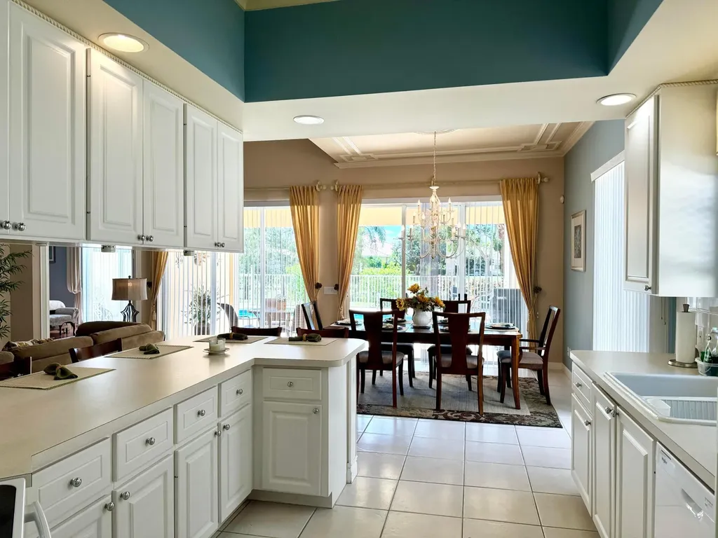 8262 Dominica Place Wellington FL 33414