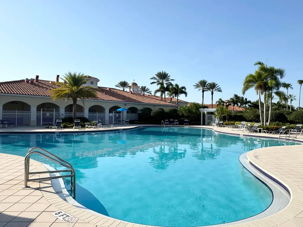 8262 Dominica Place Wellington FL 33414