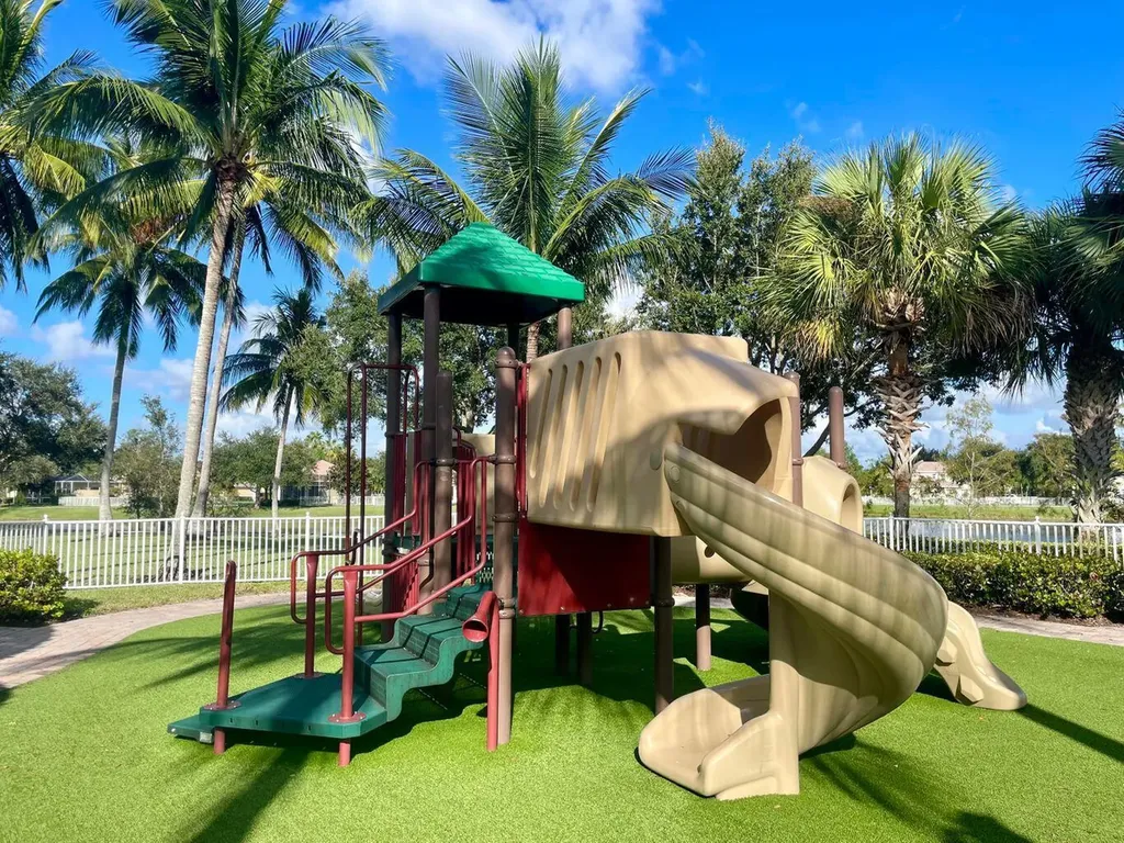 8262 Dominica Place Wellington FL 33414