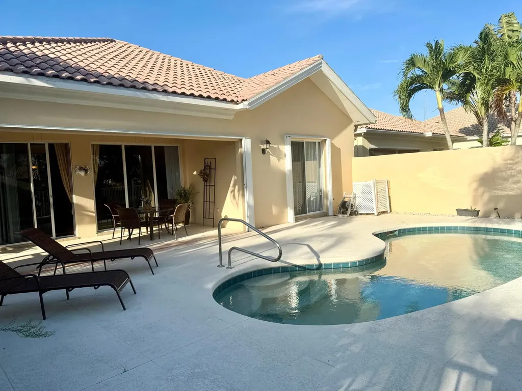 8262 Dominica Place Wellington FL 33414