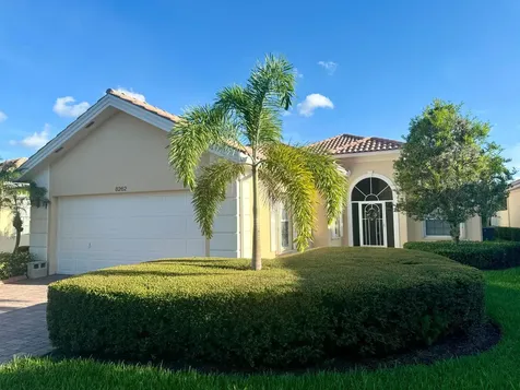8262 Dominica Place Wellington FL 33414