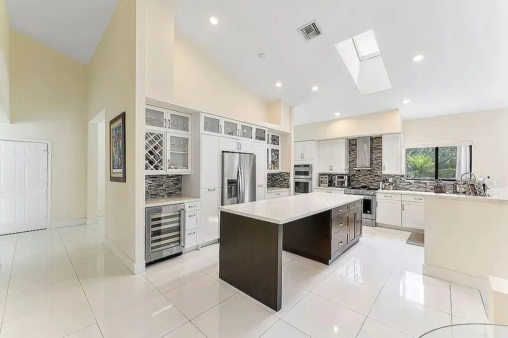 4551 NW 26th Place Boca Raton FL 33434