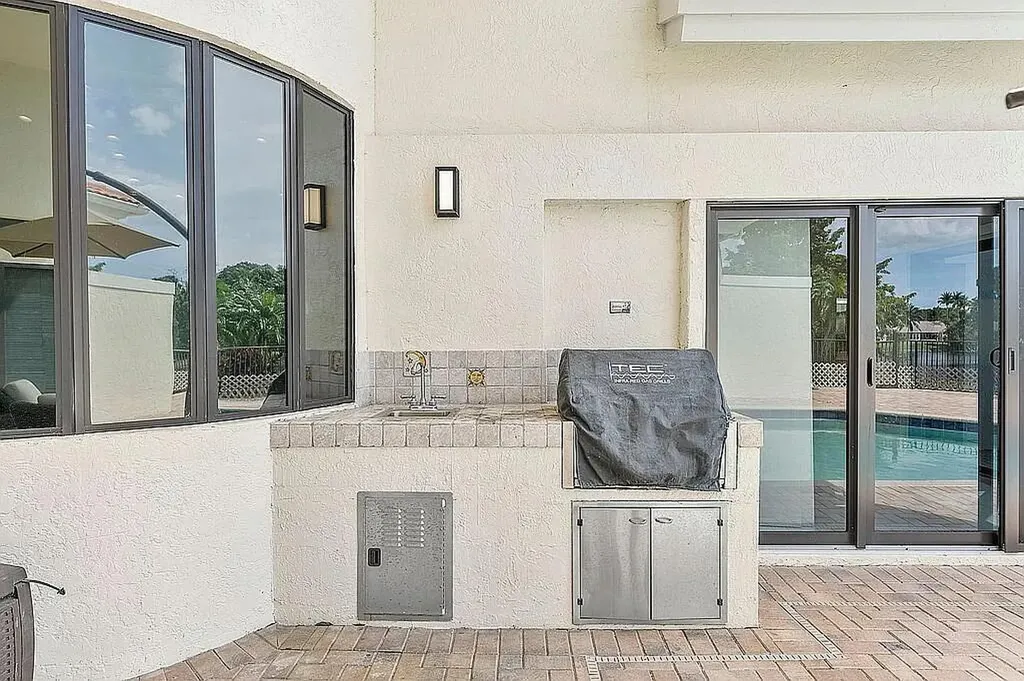 4551 NW 26th Place Boca Raton FL 33434