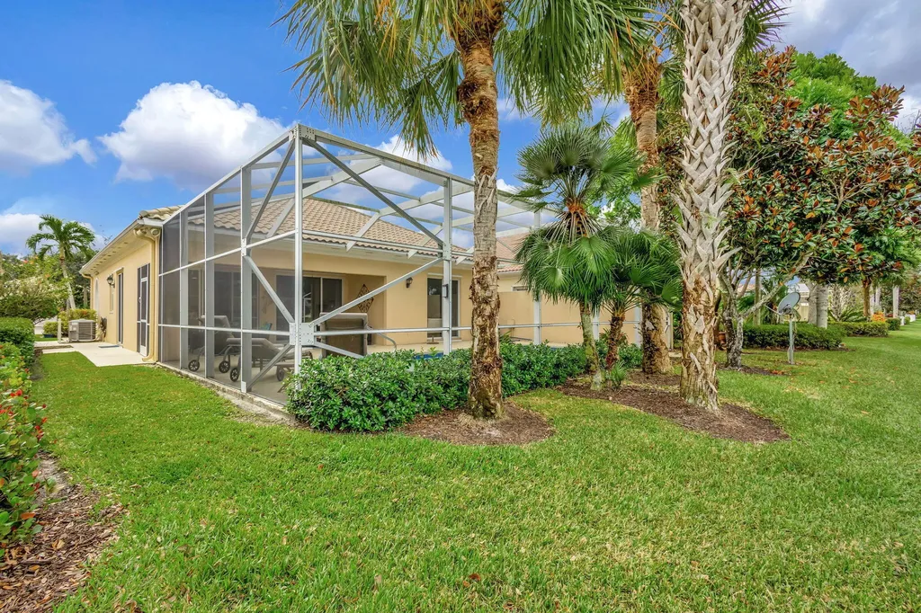 8241 Tobago Lane Wellington FL 33414
