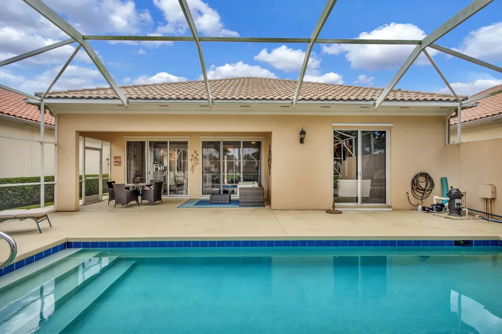 8241 Tobago Lane Wellington FL 33414