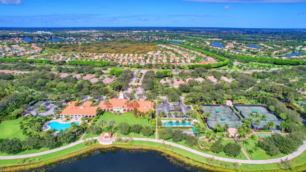 8241 Tobago Lane Wellington FL 33414