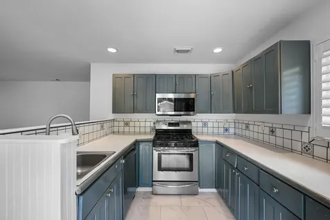 1915 Lake Avenue West Palm Beach FL 33401