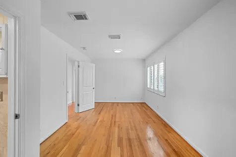 1915 Lake Avenue West Palm Beach FL 33401
