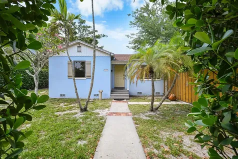 1915 Lake Avenue West Palm Beach FL 33401