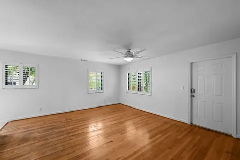 1915 Lake Avenue West Palm Beach FL 33401