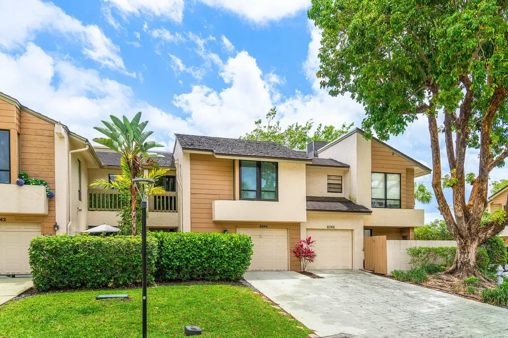 6044 Glendale Drive Boca Raton FL 33433