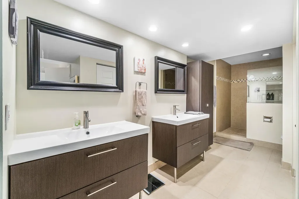 6044 Glendale Drive Boca Raton FL 33433