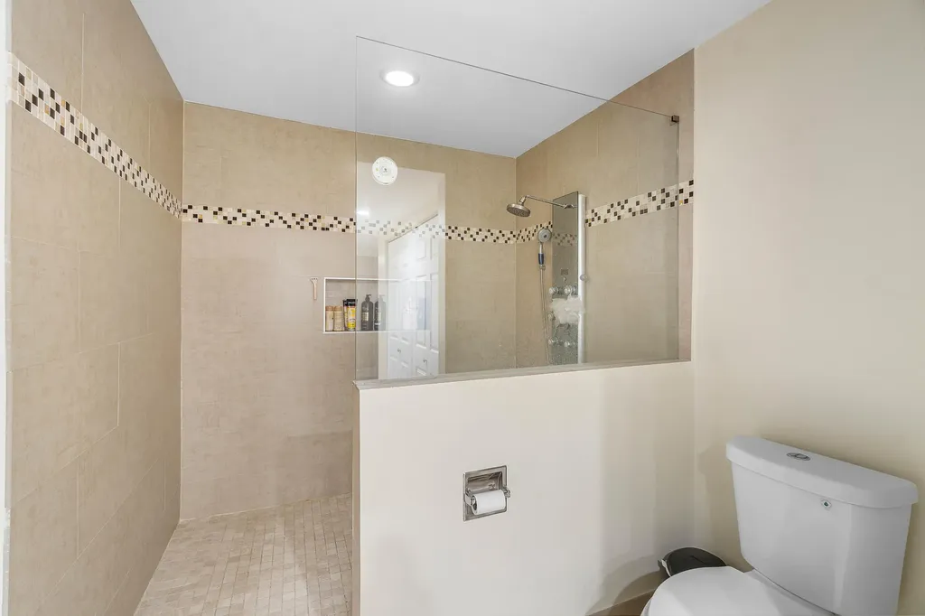 6044 Glendale Drive Boca Raton FL 33433