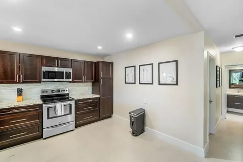 6044 Glendale Drive Boca Raton FL 33433
