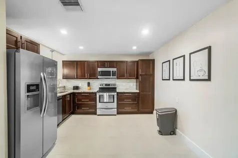6044 Glendale Drive Boca Raton FL 33433
