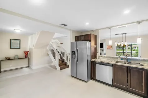 6044 Glendale Drive Boca Raton FL 33433