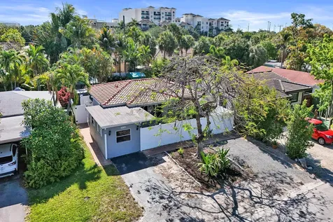 1036 NE 9th Avenue Fort Lauderdale FL 33304