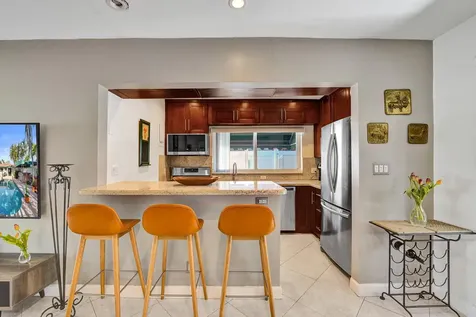 1036 NE 9th Avenue Fort Lauderdale FL 33304