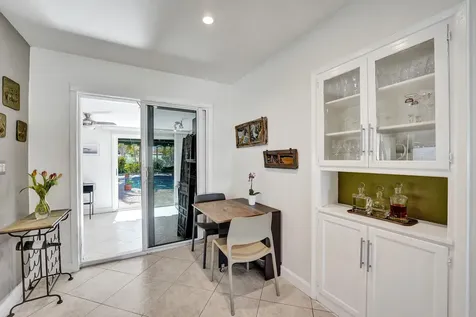 1036 NE 9th Avenue Fort Lauderdale FL 33304