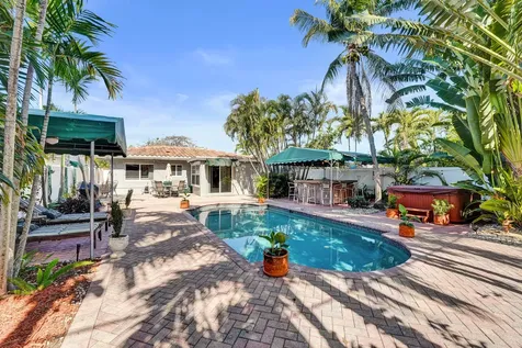 1036 NE 9th Avenue Fort Lauderdale FL 33304