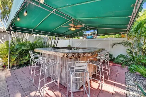 1036 NE 9th Avenue Fort Lauderdale FL 33304