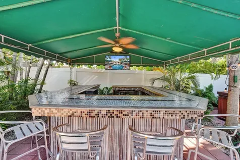 1036 NE 9th Avenue Fort Lauderdale FL 33304