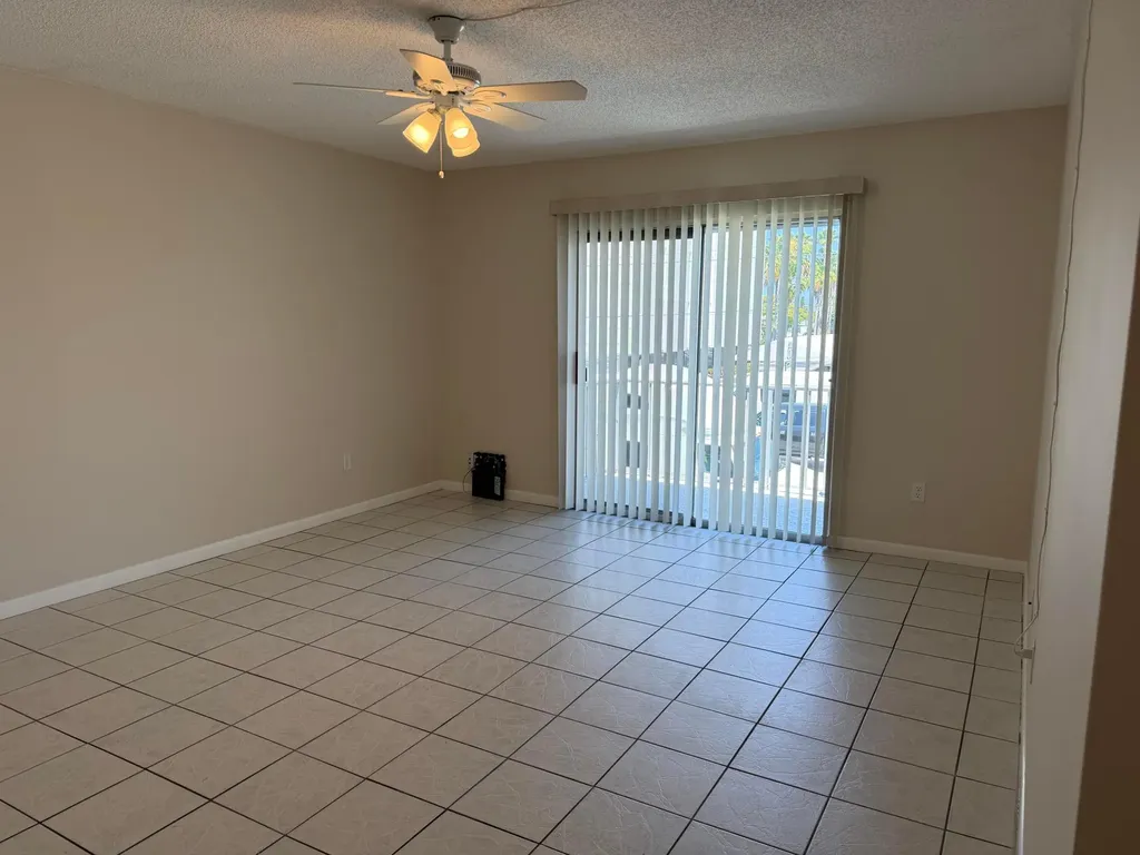 950 S Kanner Highway Stuart FL 34994