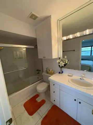 4706 NW 36th Street Lauderdale Lakes FL 33319