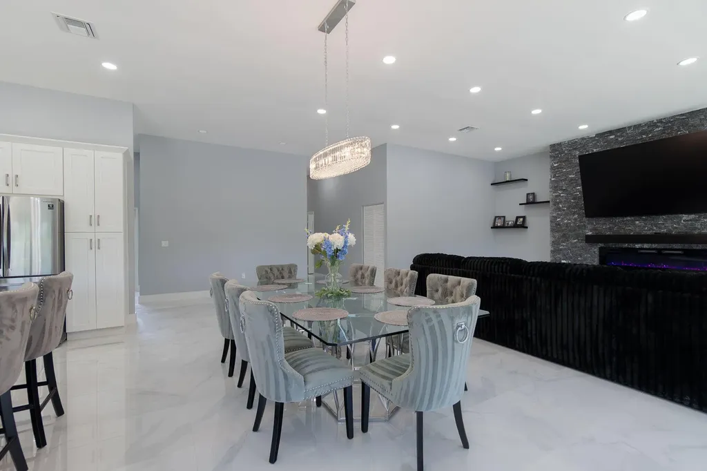 13621 Barberry Drive Wellington FL 33414