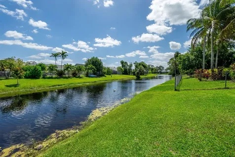 13621 Barberry Drive Wellington FL 33414