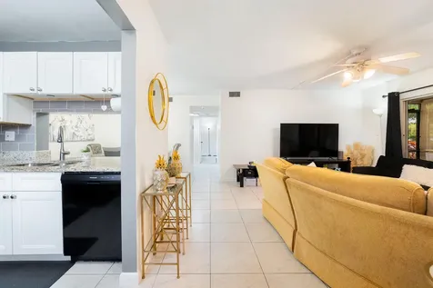 3095 N Oakland Forest Drive Oakland Park FL 33309