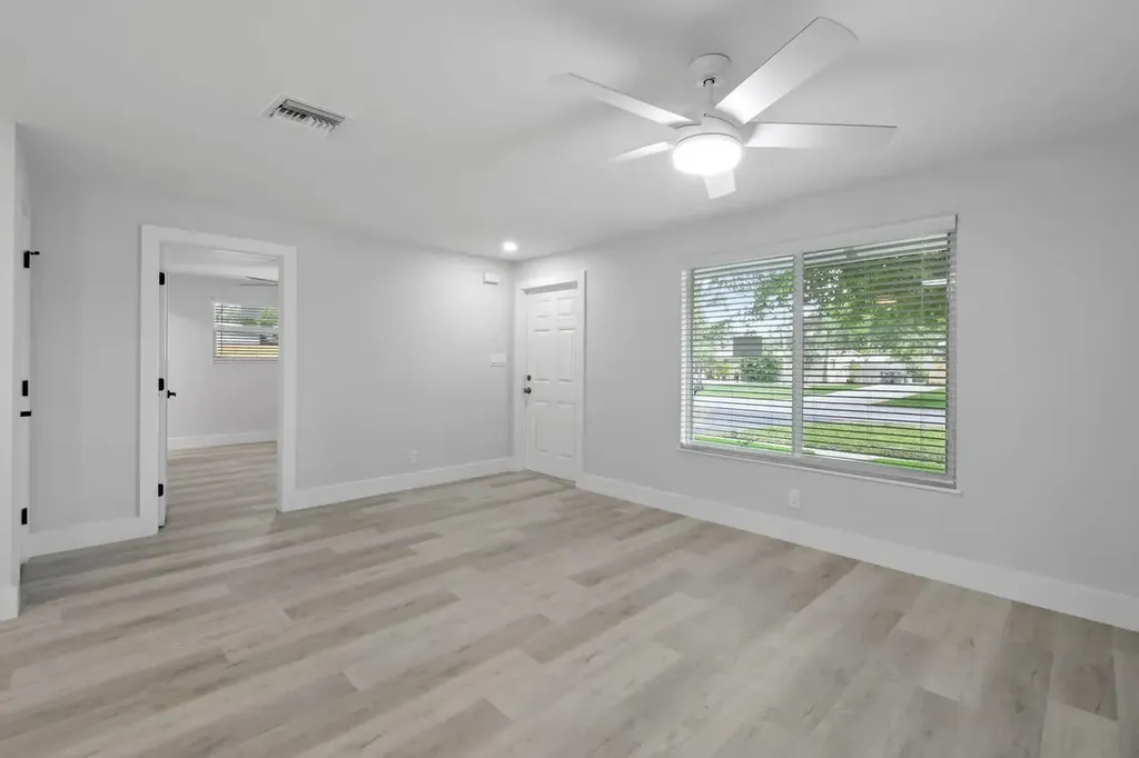 12091 Colony Avenue Palm Beach Gardens FL 33410