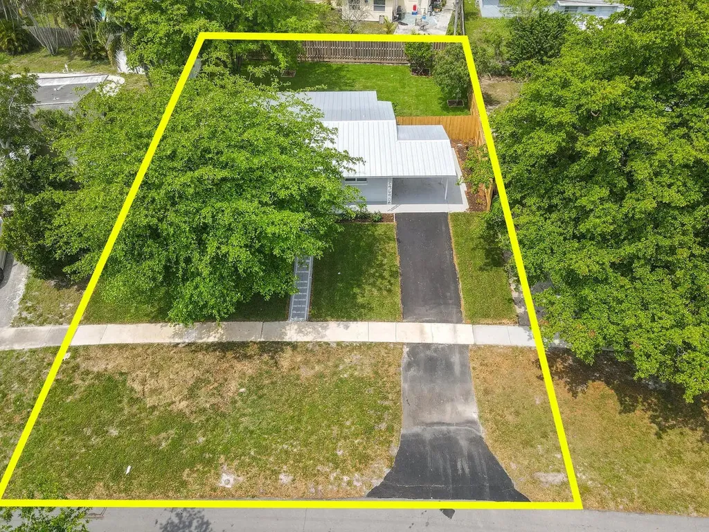 12091 Colony Avenue Palm Beach Gardens FL 33410