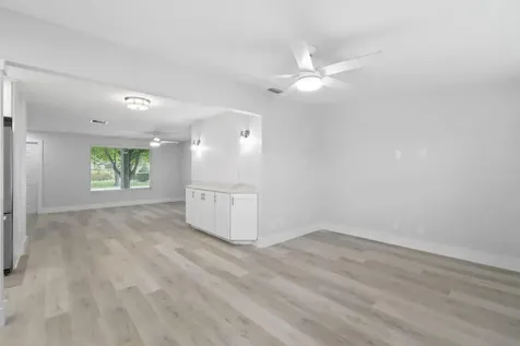 12091 Colony Avenue Palm Beach Gardens FL 33410
