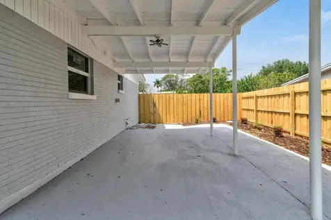 12091 Colony Avenue Palm Beach Gardens FL 33410