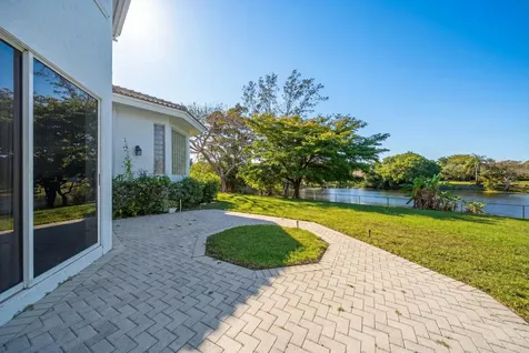 4010 NW 100th Avenue Coral Springs FL 33065
