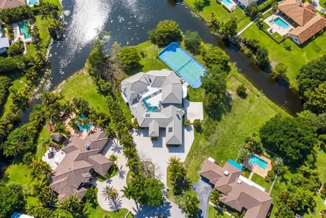 4010 NW 100th Avenue Coral Springs FL 33065