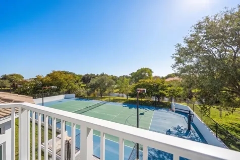 4010 NW 100th Avenue Coral Springs FL 33065