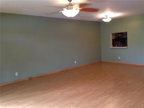 4716 NW 82nd Avenue Lauderhill FL 33351