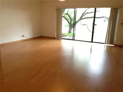 4716 NW 82nd Avenue Lauderhill FL 33351
