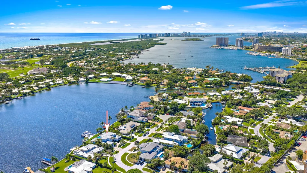 11730 Lake Shore Place North Palm Beach FL 33408