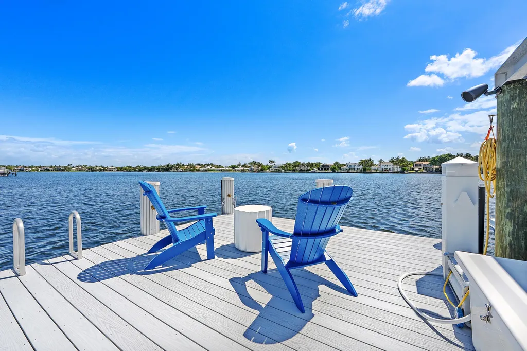 11730 Lake Shore Place North Palm Beach FL 33408