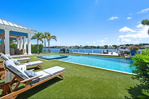 11730 Lake Shore Place North Palm Beach FL 33408