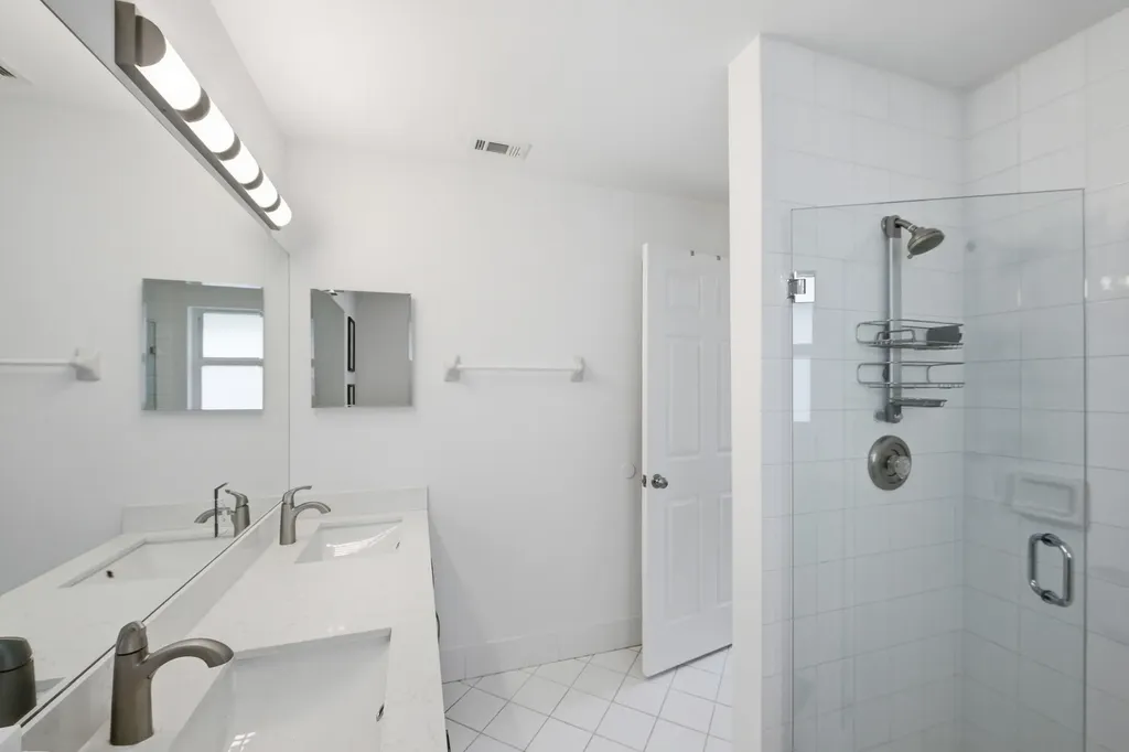 6581 Marissa Circle Lake Worth FL 33467