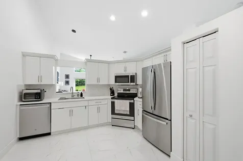 6581 Marissa Circle Lake Worth FL 33467