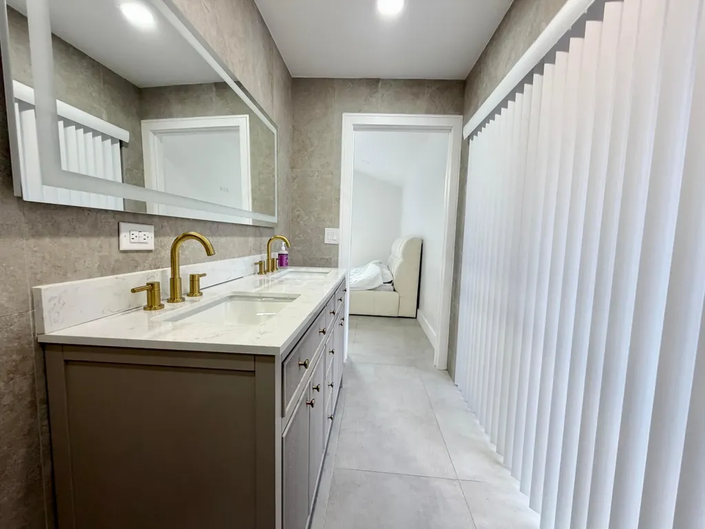 7657 Sierra Terrace W Boca Raton FL 33433